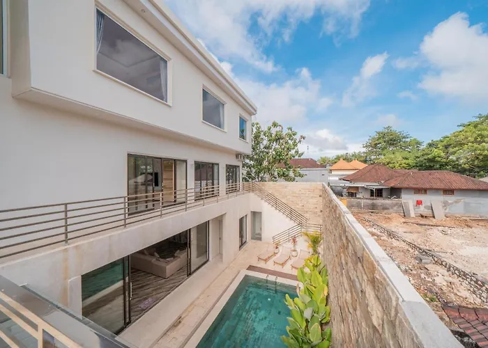 Villa Karen Pecatu *