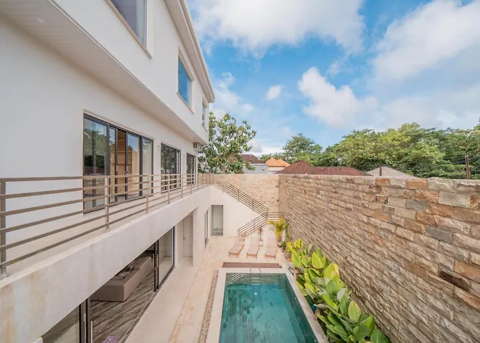 Villa Karen Pecatu *